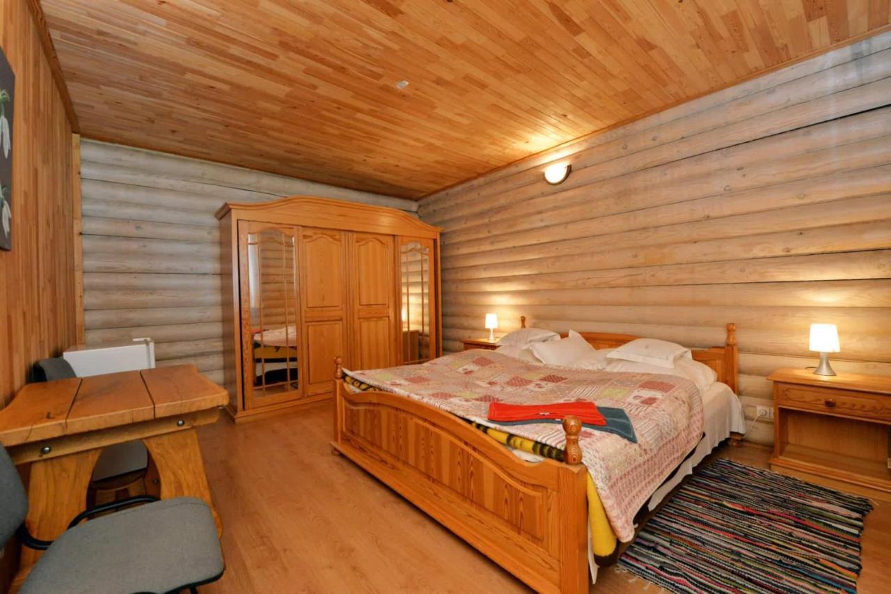Karolio Sodyba Paluseje Exterior foto